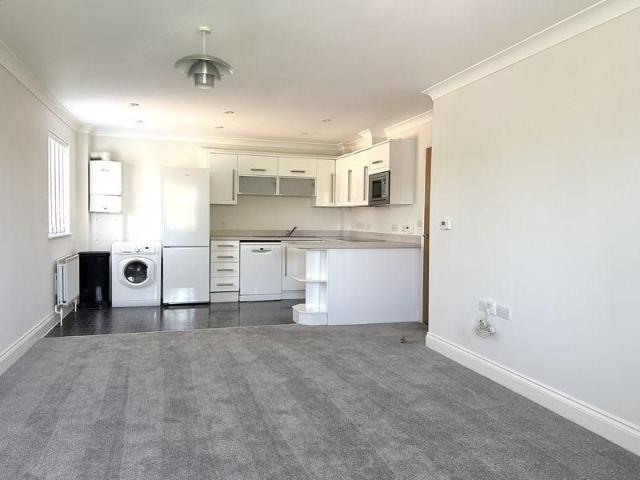 Apartment for rent in Ewell, Surrey