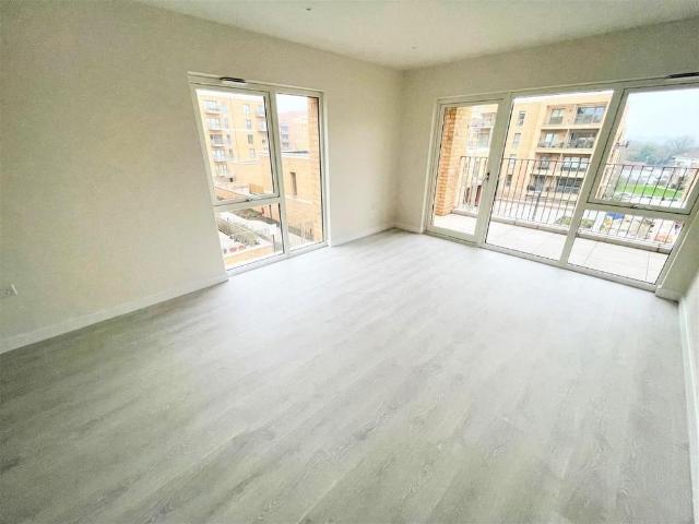 Apartment for rent in Mill Hill, Isle Of Man