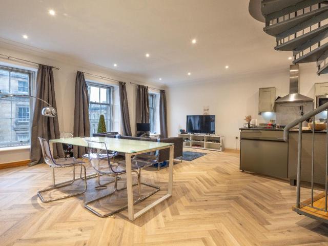 Flat for rent in Grainger Town, Tyne And Wear