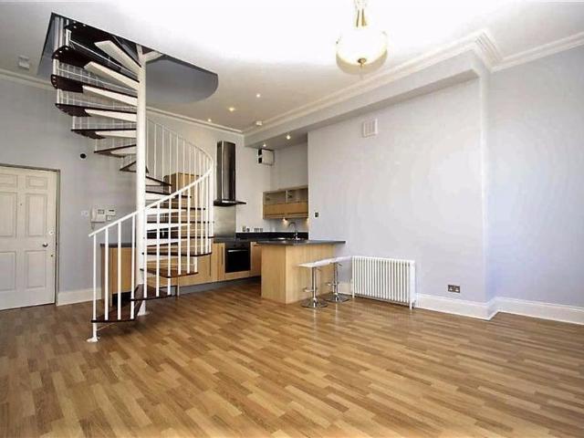 Apartment for rent in Milverton, Green Close