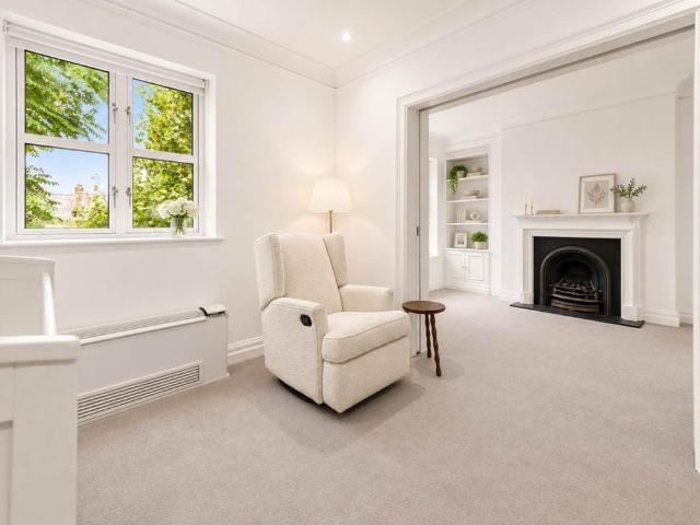 Apartment for rent in Royal Borough of Kensington and Chelsea, Greater London