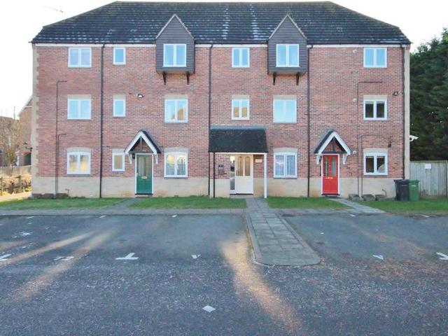 Flat for rent in Caldecott, Dromore
