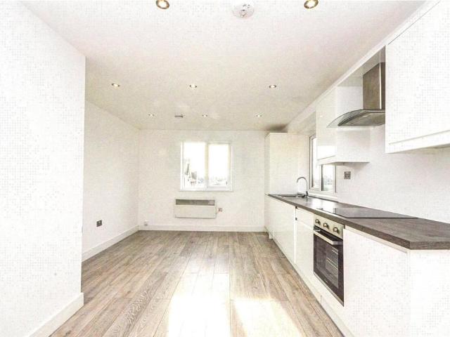 Flat for rent in Greenbridge, Kingsdown