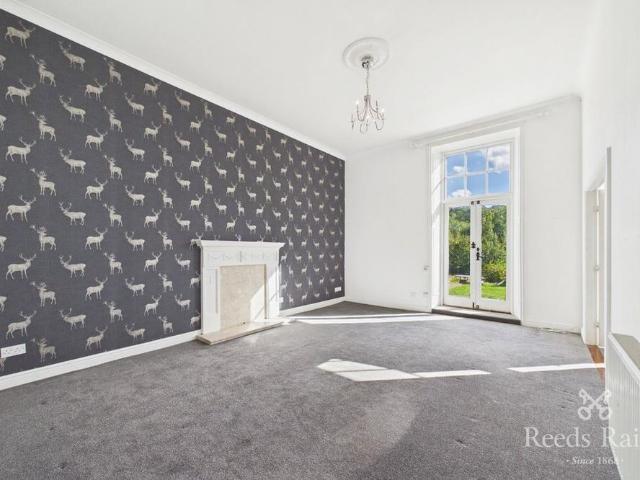 Apartment for rent in Armitage Bridge, Kirklees