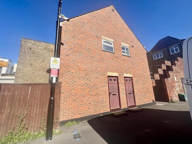 Flat for rent in Northwood, Isle Of Man