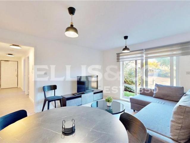 Apartment for rent in Preston, Greater London