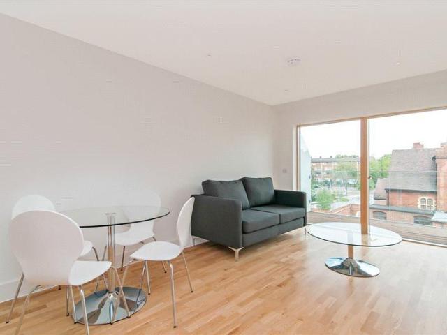 Apartment for rent in London Borough of Lambeth, Greater London