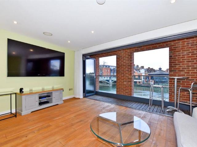 Apartment for rent in Clewer Village, Windsor