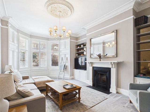 Apartment for rent in The Grange, City of Edinburgh