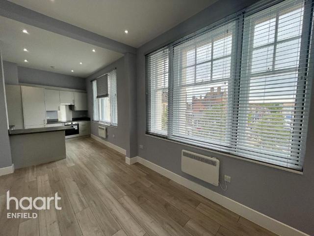 Flat for rent in Greater London