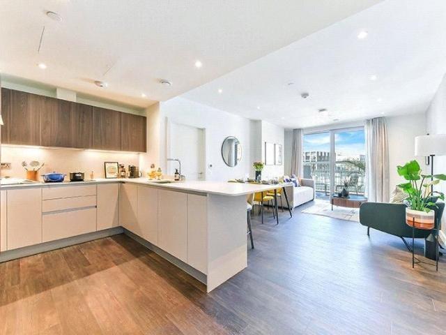 Apartment for rent in Nine Elms, Greater London