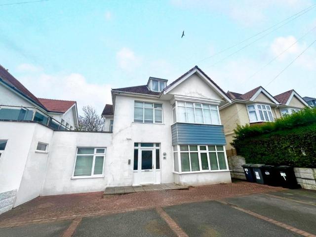 Flat for rent in Pokesdown, Bournemouth