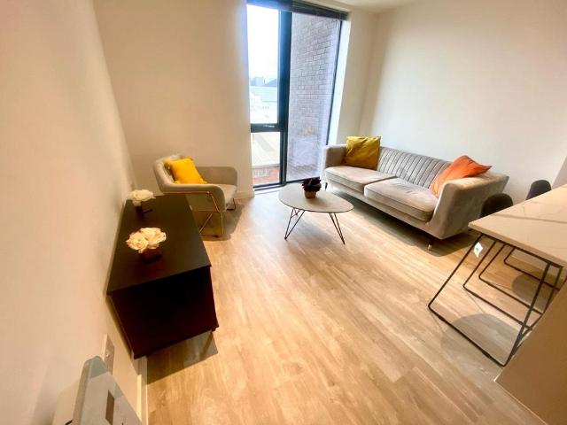 Flat for rent in City Centre, Salford