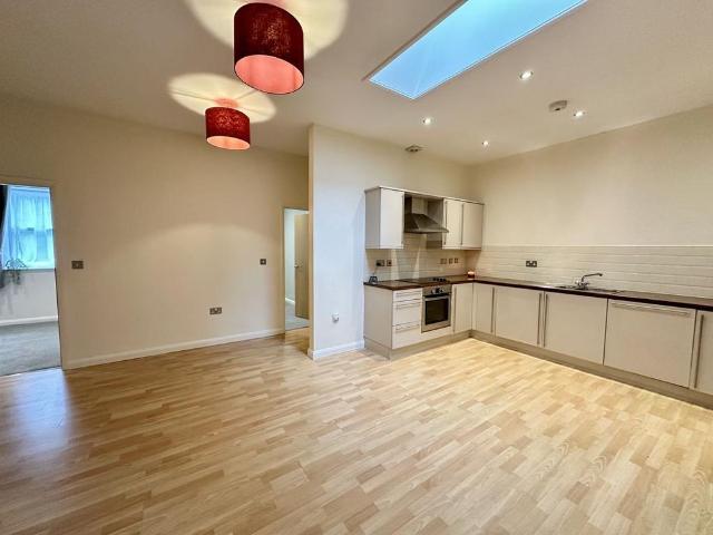 Apartment for rent in Heeley Bottom, Meersbrook