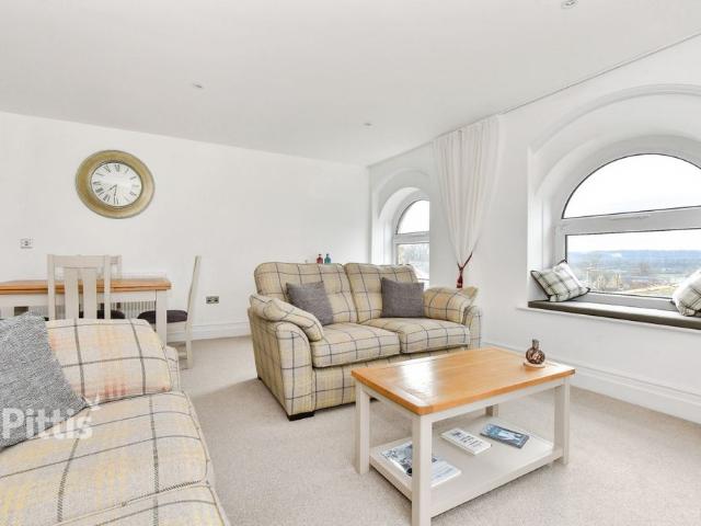 Apartment for rent in Havenstreet, Isle Of Wight