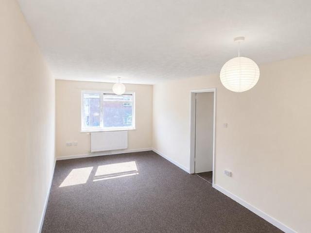 Apartment for rent in Heigham Grove, East Bank
