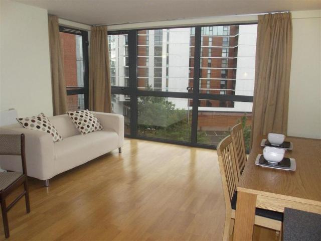 Apartment for rent in St. Johns, Manchester