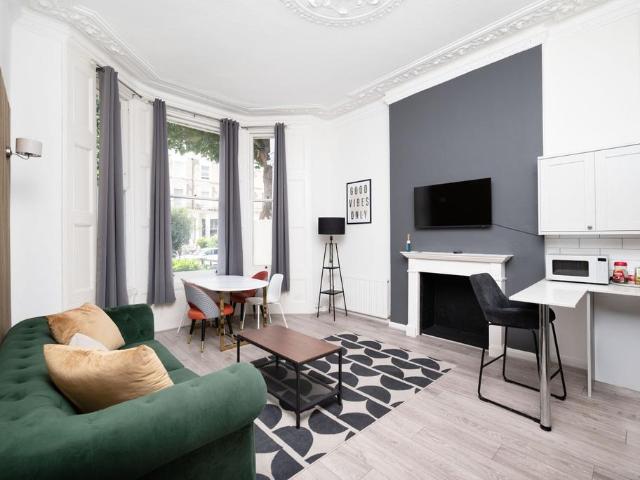 Flat for rent in Kensal Town, Maida Vale