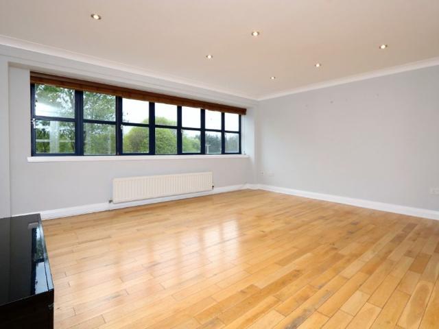 Apartment for rent in Drumoyne, Scotland