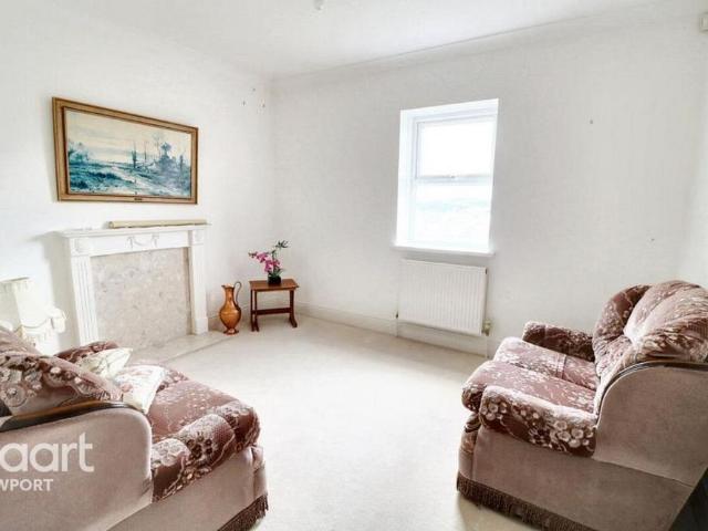 Apartment for rent in Stow Hill, Wales