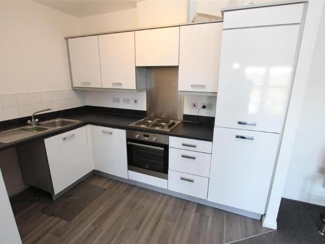 Apartment for rent in Bank Top, Lee Bank