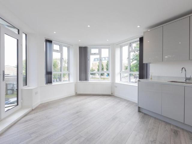 Apartment for rent in Maidenhead