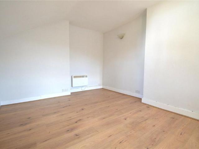 Apartment for rent in London Borough of Croydon, Greater London