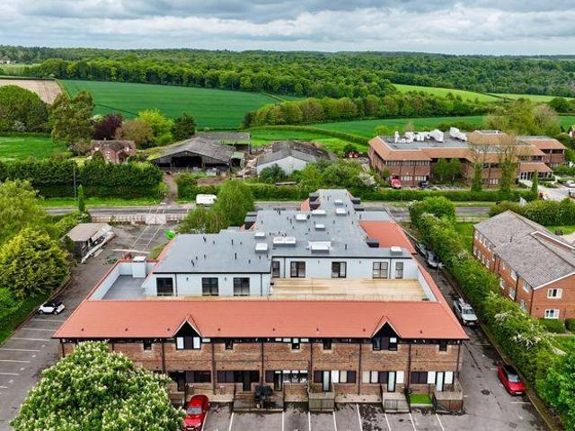 Flat for rent in Stokenchurch, Buckinghamshire