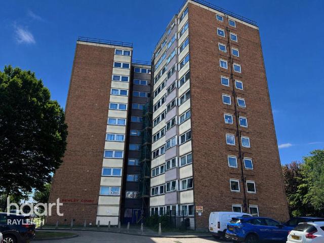 Flat for rent in Alton Barnes, Isle Of Man