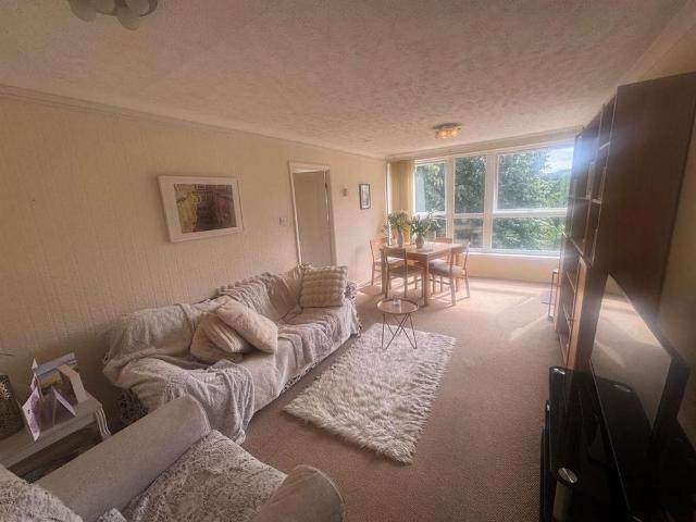 Apartment for rent in Nether Green, Ranmoor