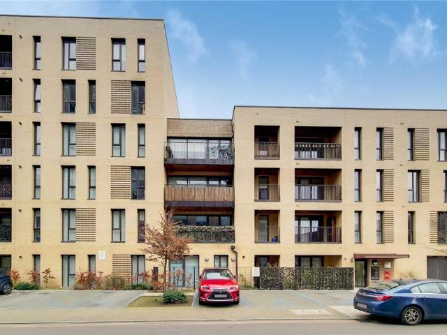 Flat for rent in Colindale, Greater London