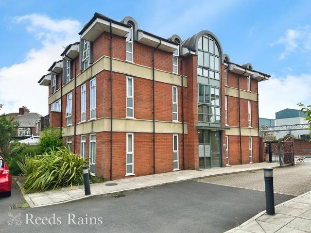Flat for rent in Crow Wood, Widnes