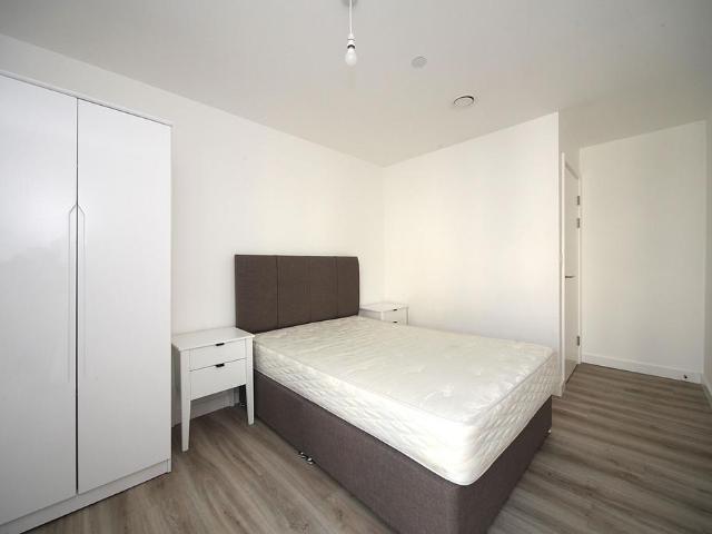 Flat for rent in Spring Park, Luton
