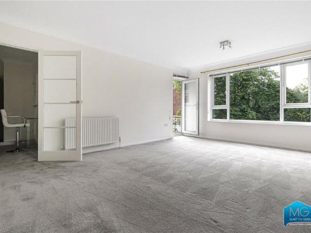 Apartment for rent in North Finchley, Greater London