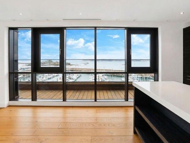 Apartment for rent in Westminster, Victoria