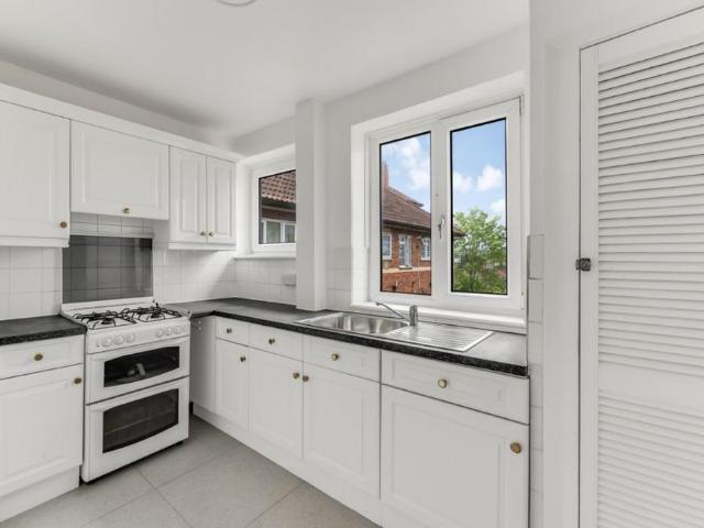 Flat for rent in Colney Hatch, Isle Of Man