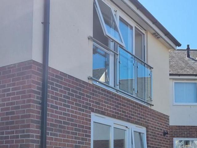Flat for rent in Bangor, Wales