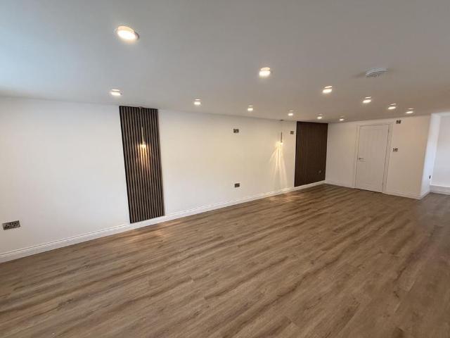 Apartment for rent in Farsley, West Yorkshire