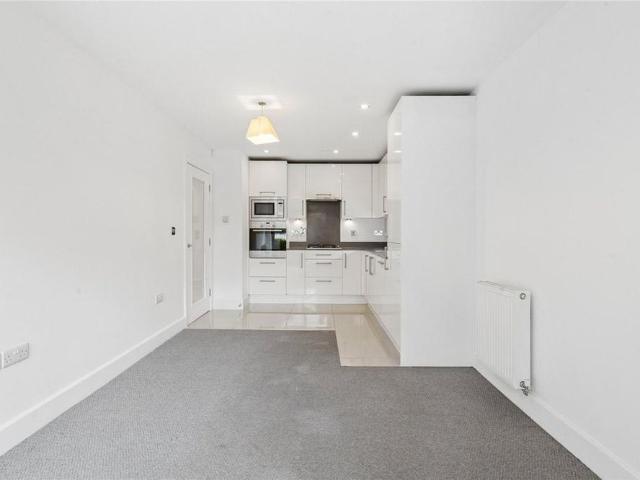 Apartment for rent in Batchworth