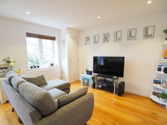 Flat for rent in Quorndon, Elmfield