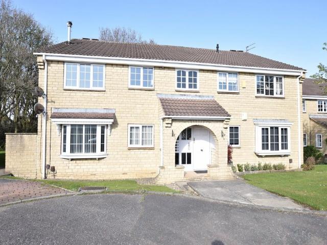 Flat for rent in Wigton Moor, Roundhay