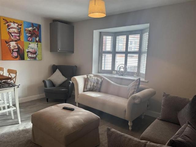 Apartment for rent in Firepool, Rumwell