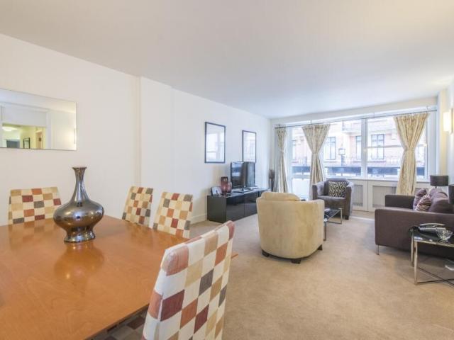 Flat for rent in East Marylebone, Cat Hill
