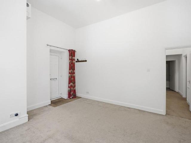 Apartment for rent in London Borough of Bromley, Greater London