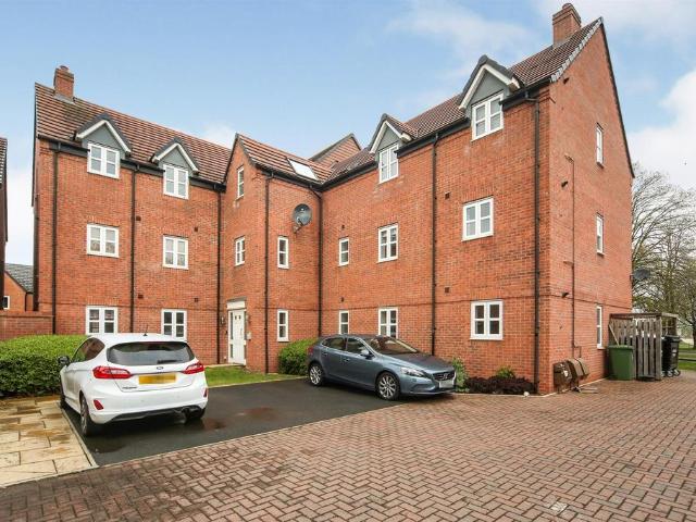 Flat for rent in Meon Vale, Stratford-on-Avon