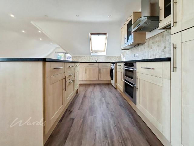 Apartment for rent in Brook Street, Bourne Vale