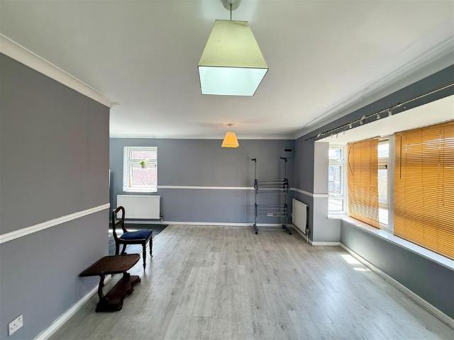 Apartment for rent in Slough