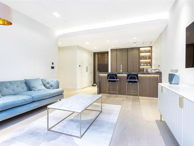 Apartment for rent in St Clement Danes, Greater London