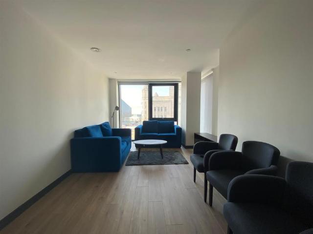 Apartment for rent in Calderstones