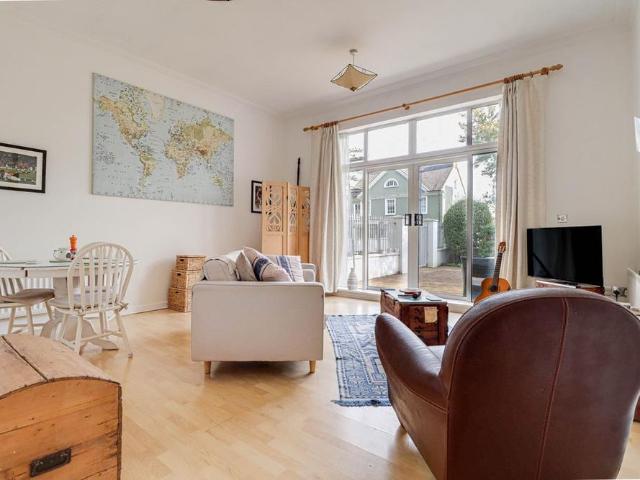 Apartment for rent in Chiltern Park, Dacorum